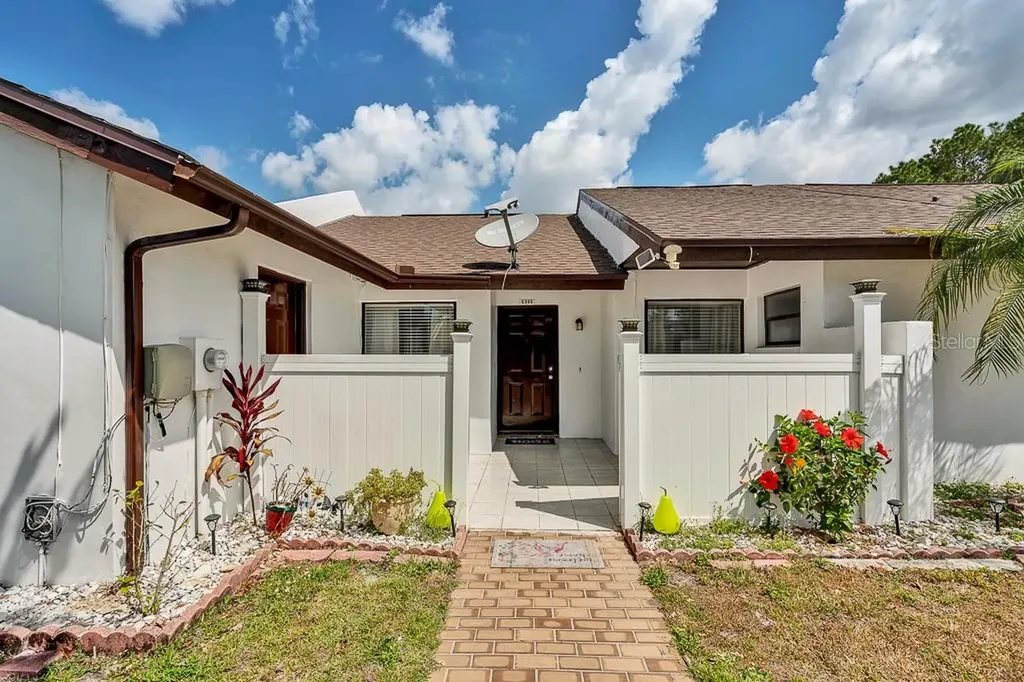 5305 Bellefield Drive Tampa FL 33624