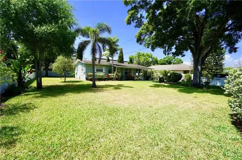 6517 S Himes Avenue Tampa FL 33611