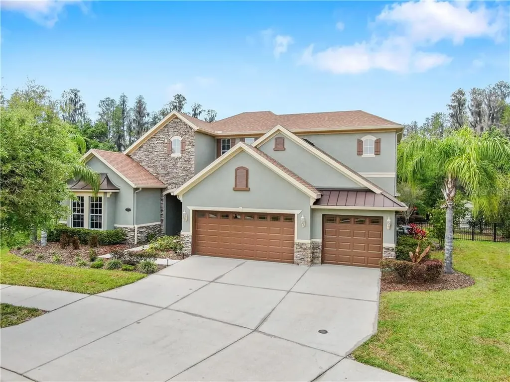 19118 Sweet Clover Lane Tampa FL 33647