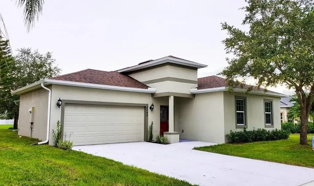 2549 Volta Circle Kissimmee FL 34746