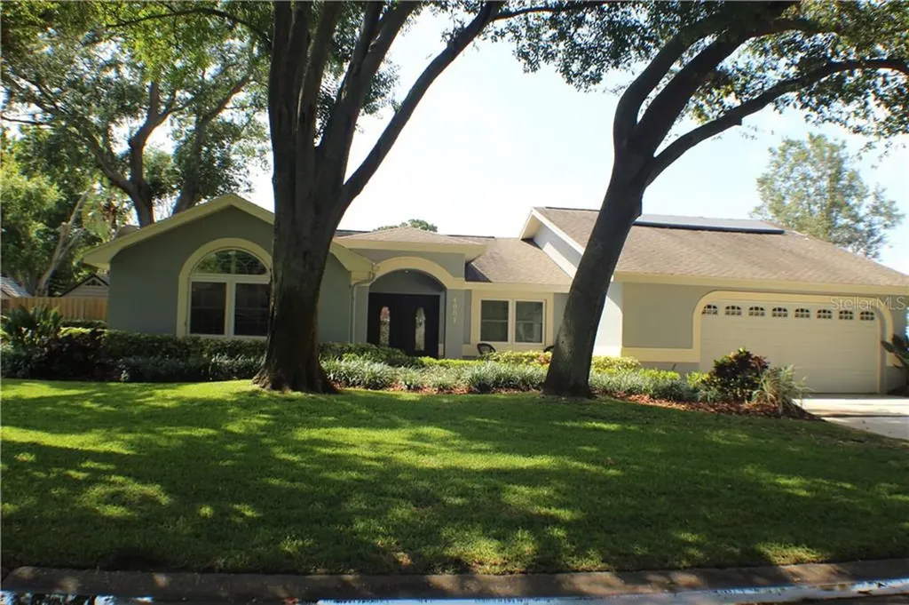 4001 40th Way S St Petersburg FL 33711