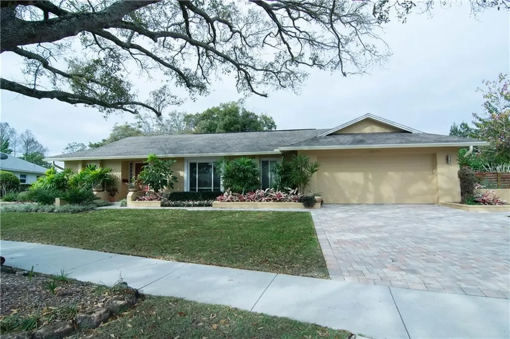 2077 Poinciana Road Winter Park FL 32792