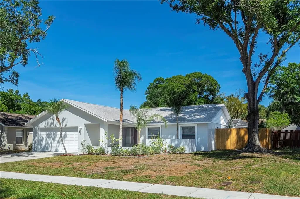 10079 85th Street Seminole FL 33777