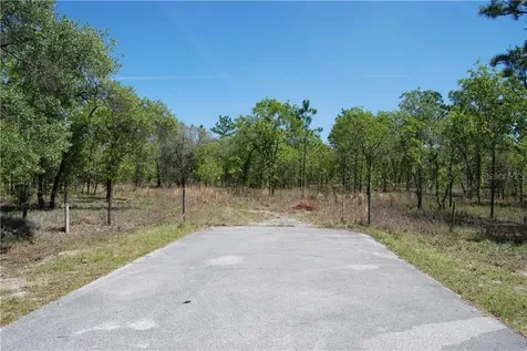 24515 NW Fairview Avenue Dunnellon FL 34431