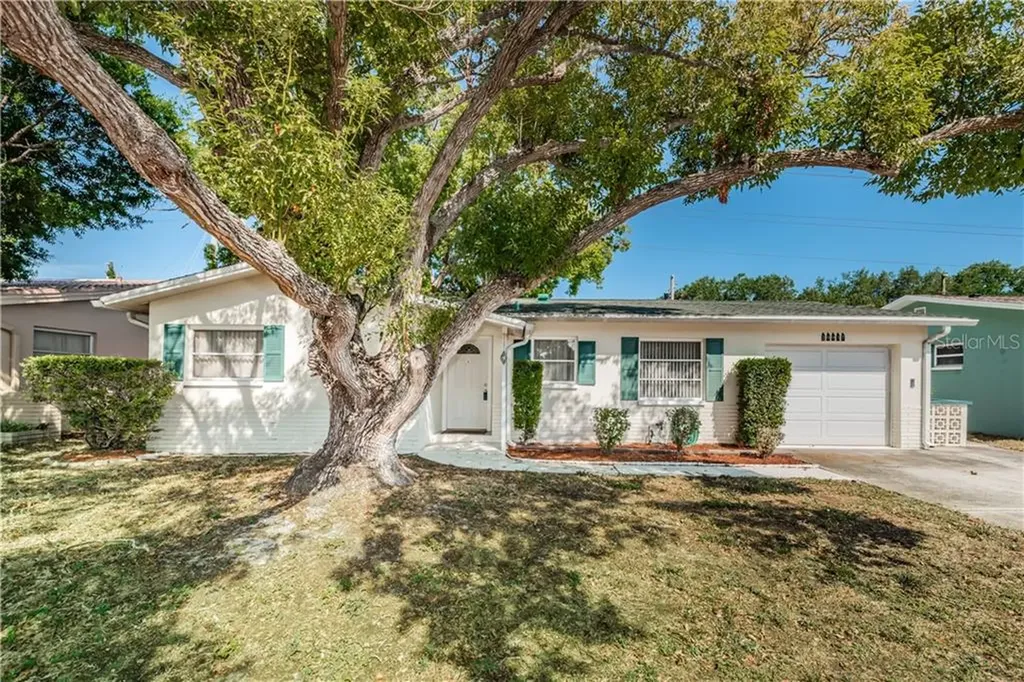 29937 69th Street N Clearwater FL 33761