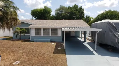 5111 102nd Way N St Petersburg FL 33708