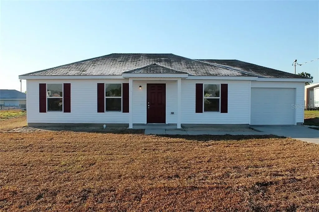 20790 SW Rainbow Lakes Boulevard Dunnellon FL 34431