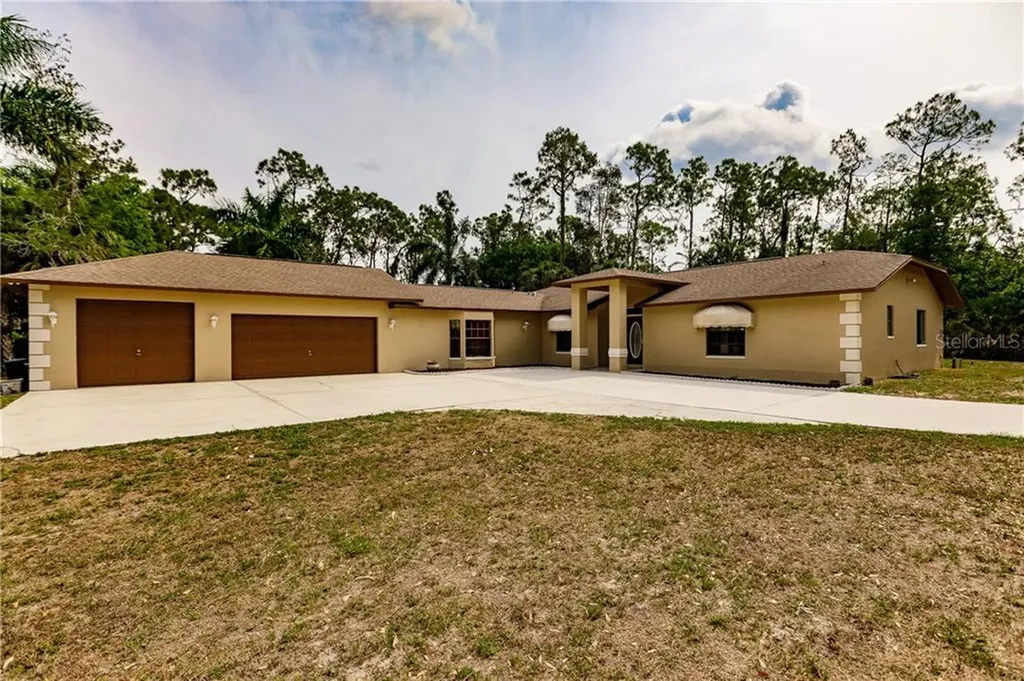 11981 Plantation Road Fort Myers FL 33966