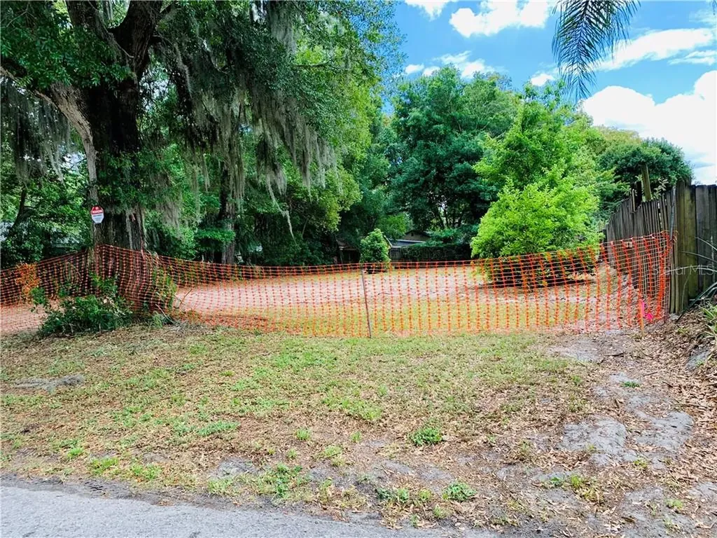 1103 E Knollwood Street Tampa FL 33604
