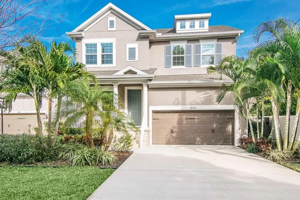 6122 S Russell Street Tampa FL 33611