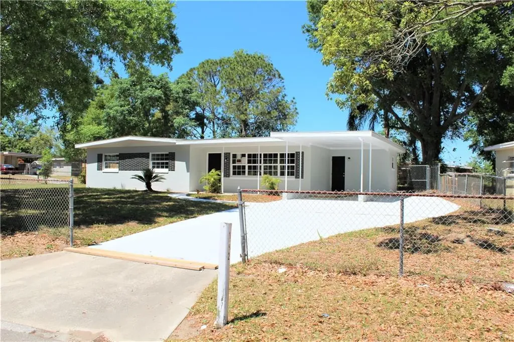 1429 Eden Drive Apopka FL 32703