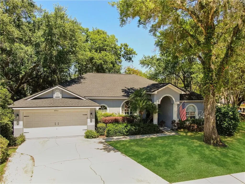 9902 Country Carriage Circle Riverview FL 33569