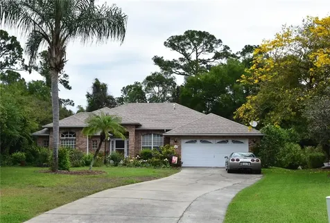 49 Bass Lake Drive Debary FL 32713