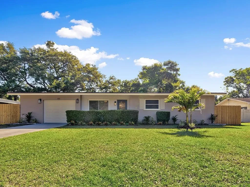 83 Arnoni Drive Dunedin FL 34698