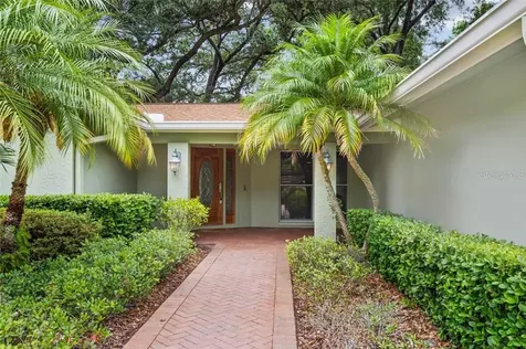 418 Montrose Avenue Temple Terrace FL 33617