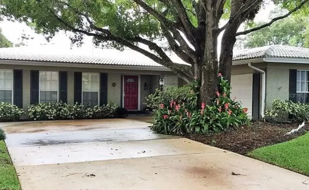 2309 Grovewood Road Clearwater FL 33764
