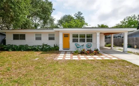 3182 Courtland Street Sarasota FL 34237