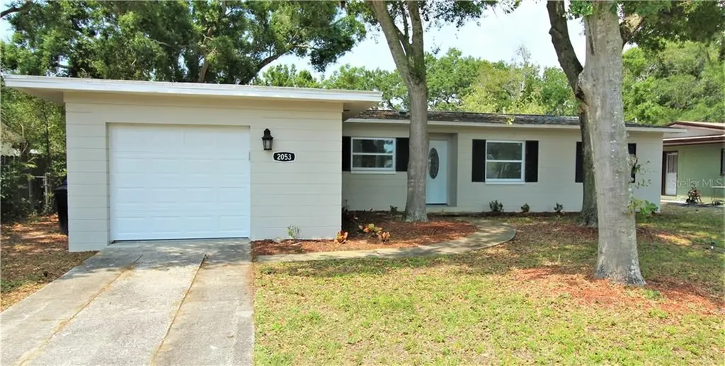 2053 Barcelona Drive S St Petersburg FL 33712