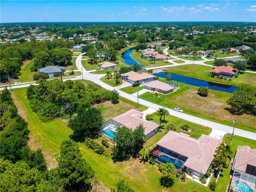155 Long Meadow Lane Rotonda West FL 33947