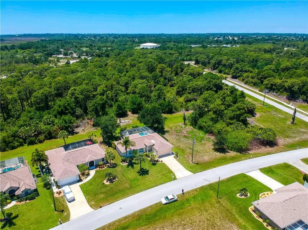 155 Long Meadow Lane Rotonda West FL 33947