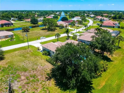 155 Long Meadow Lane Rotonda West FL 33947
