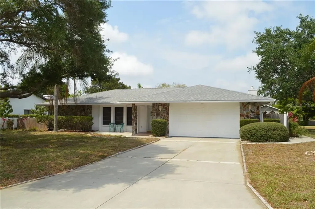 5469 Exuma Place Sarasota FL 34233