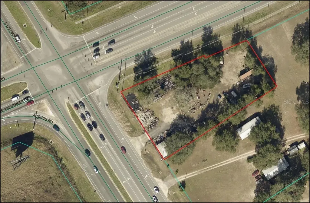 13167 S Highway 441 Summerfield FL 34491