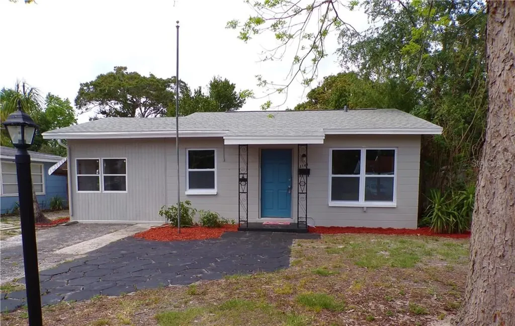 3161 35th Avenue N St Petersburg FL 33713
