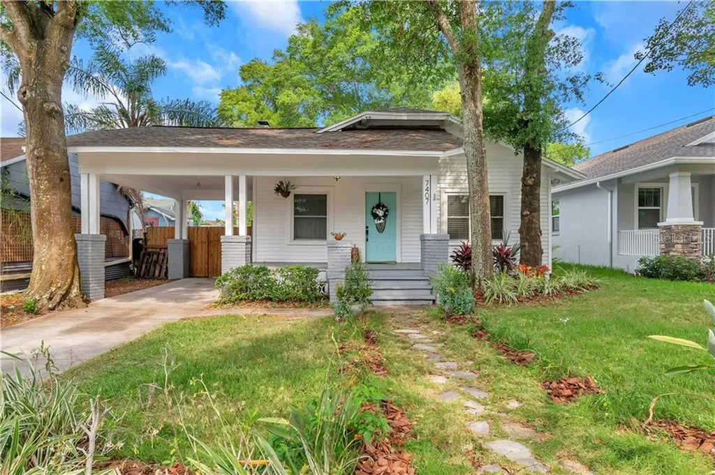 7407 N Highland Avenue Tampa FL 33604