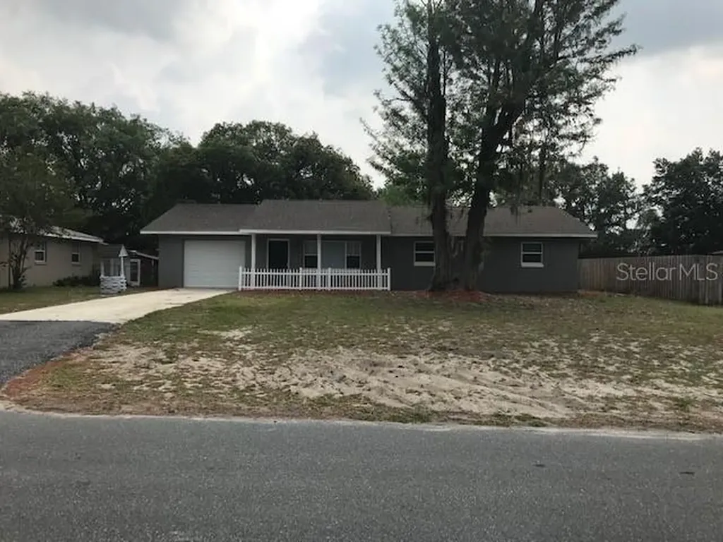 34020 Washington Avenue Leesburg FL 34788