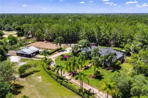 520 Valley Stream Drive Geneva FL 32732