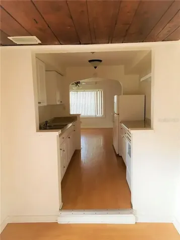 4446 6th Avenue S St Petersburg FL 33711