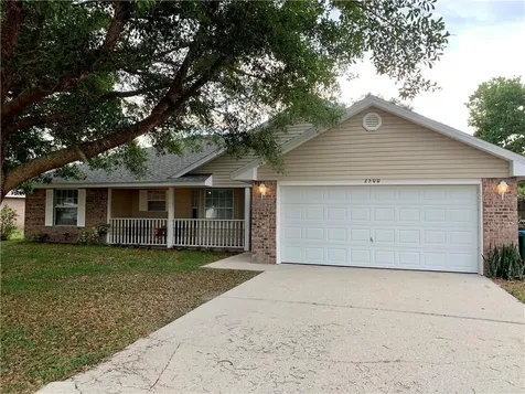 2500 Courtland Boulevard Deltona FL 32738