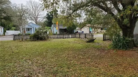203 W Violet Street Tampa FL 33603
