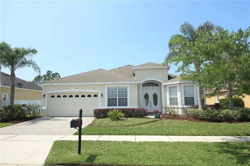3005 Curving Oaks Way Orlando FL 32820