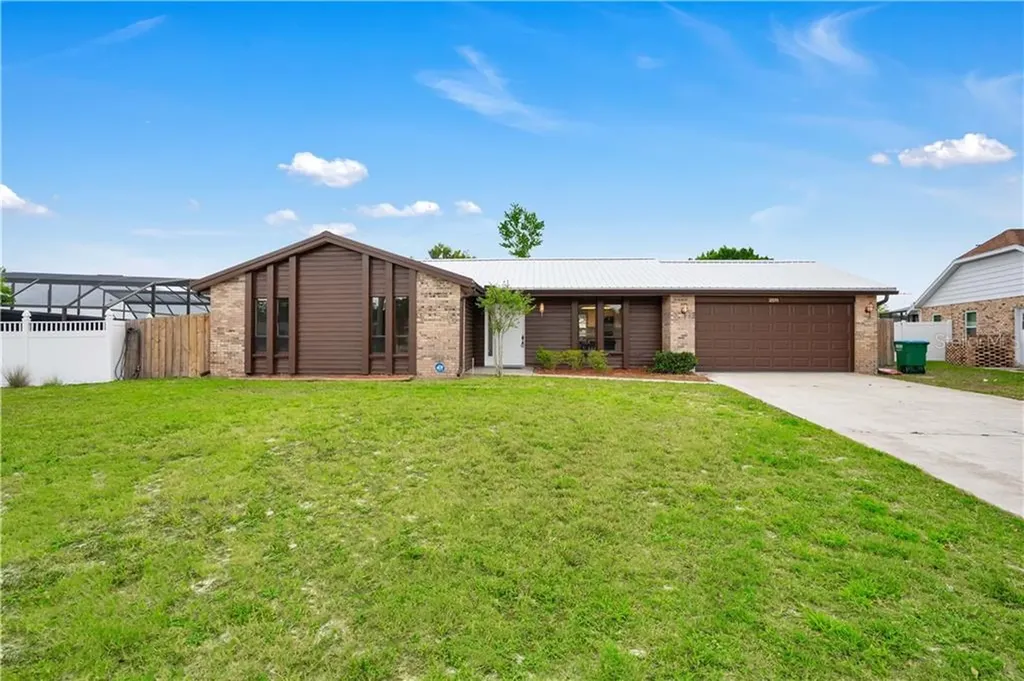 2071 Oswego Avenue Deltona FL 32725