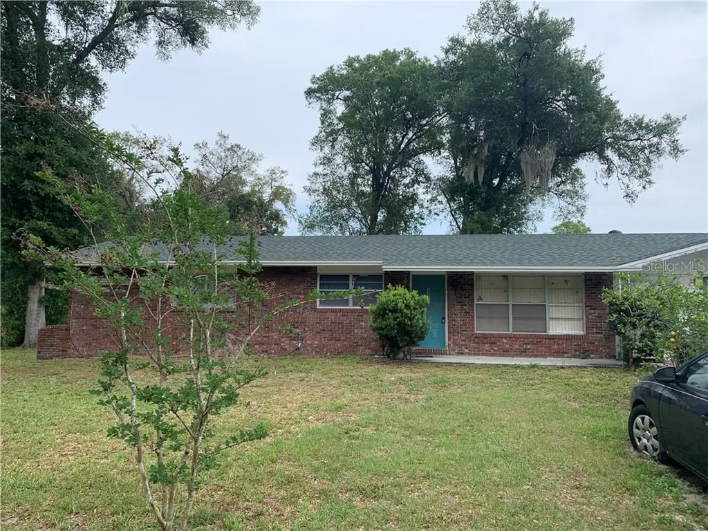 681 Cumberland Road Deland FL 32724