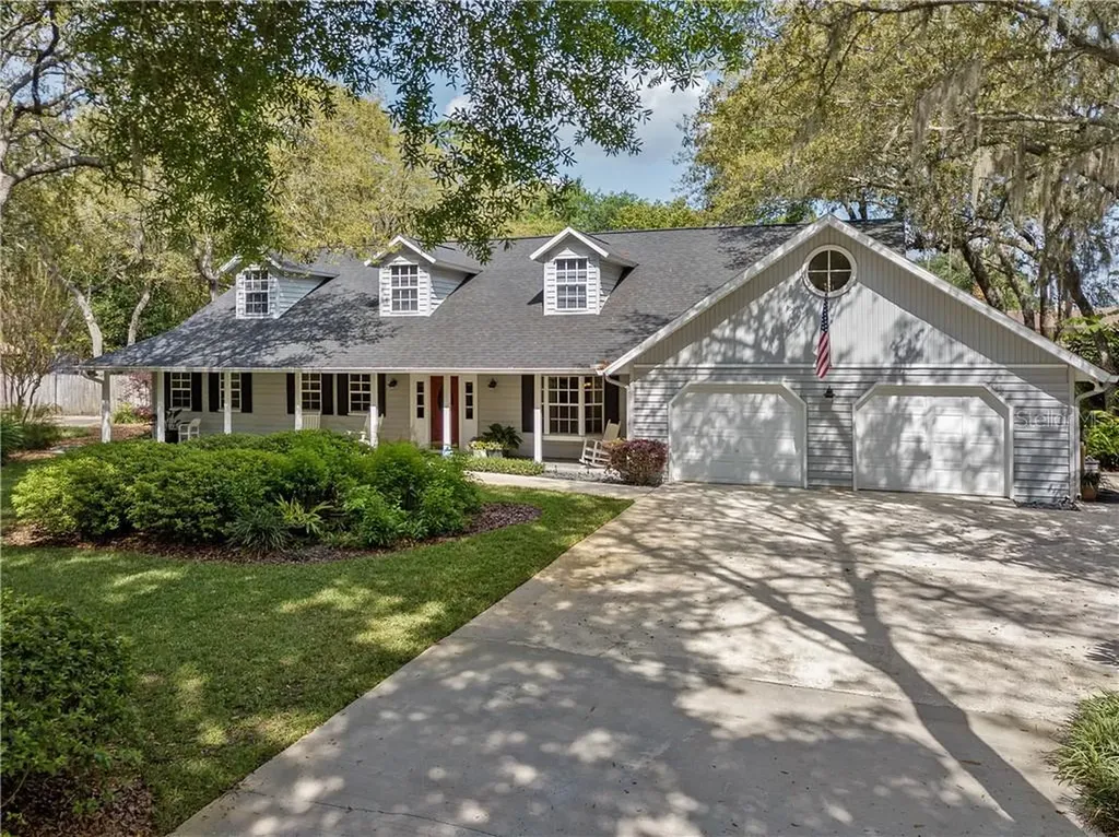 680 Mourning Dove Circle Lake Mary FL 32746