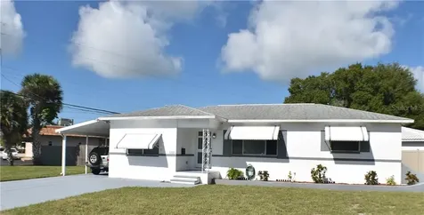 6387 21st Avenue N St Petersburg FL 33710