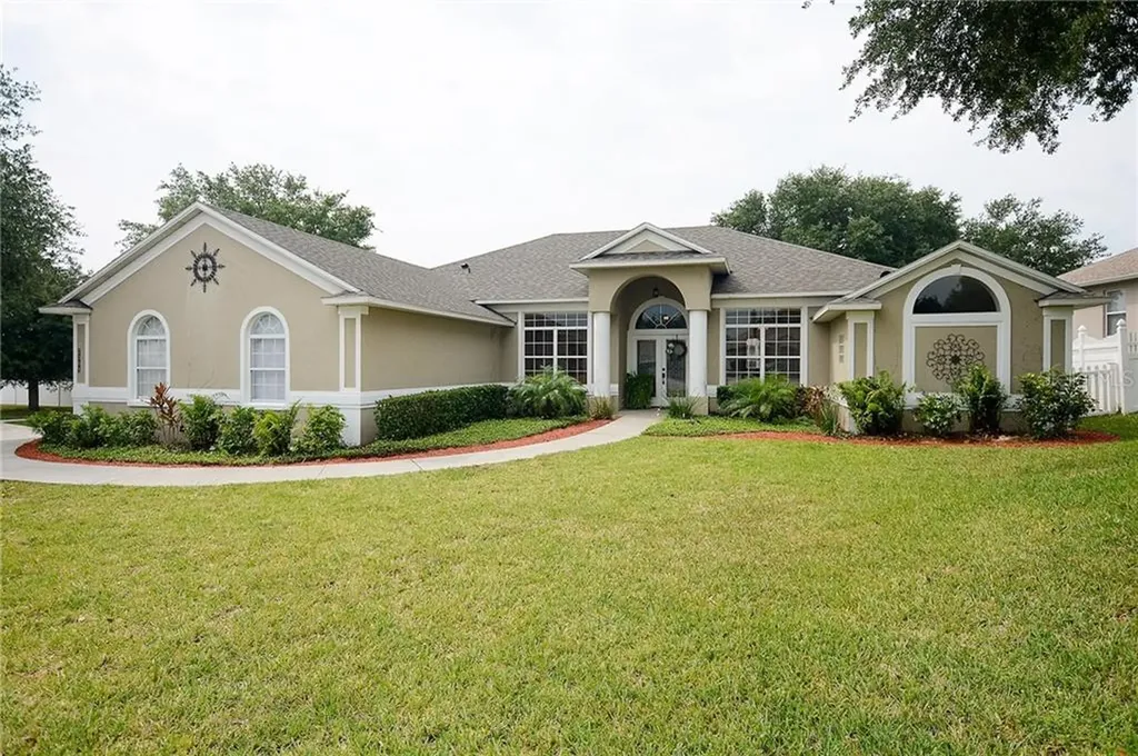 2301 Stanford Court Clermont FL 34711