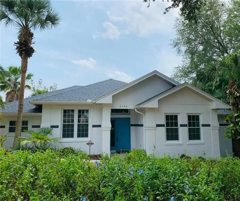 2400 Lakeview Avenue Clermont FL 34711