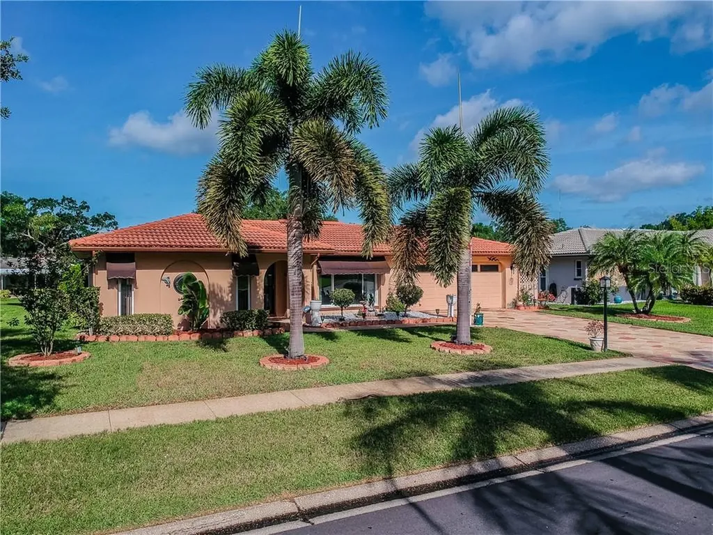 6888 121st Street Seminole FL 33772