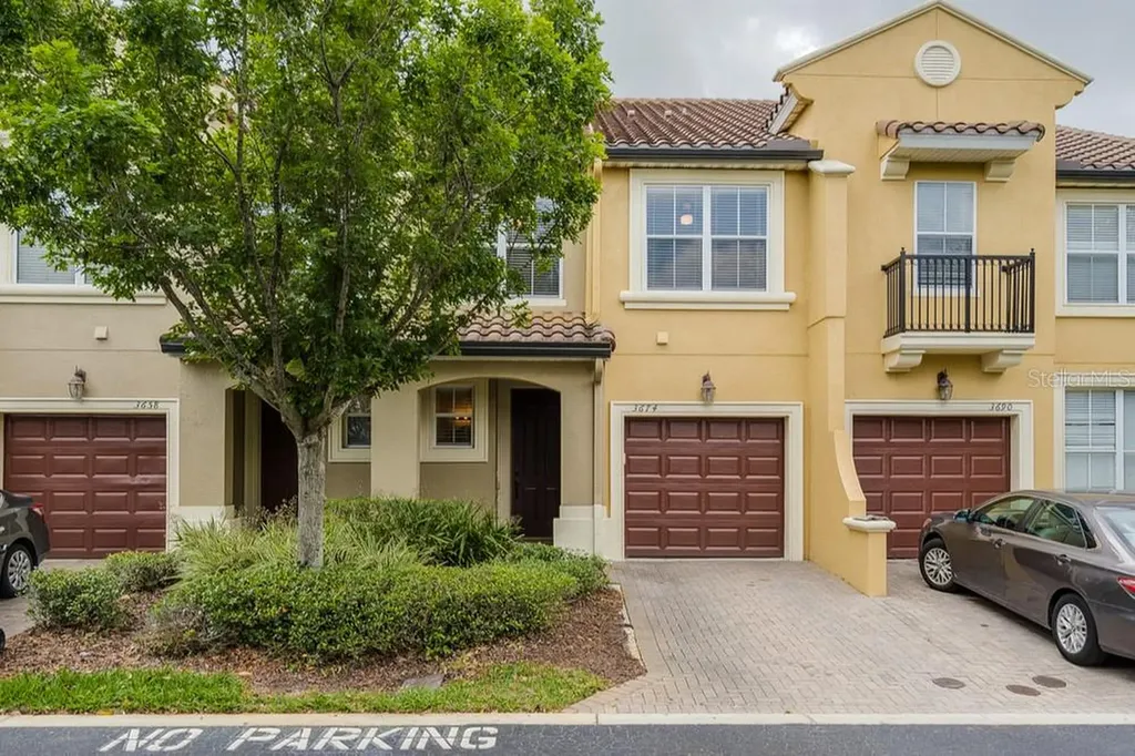 3674 Mauna Kea Street Orlando FL 32839