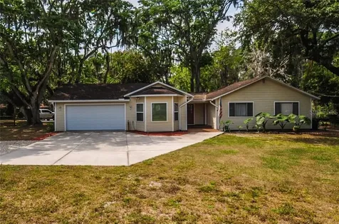 5620 Half Moon Lake Road Tampa FL 33625