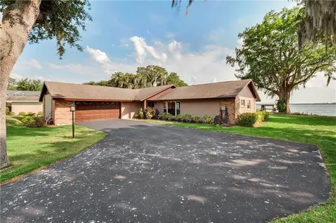 33817 Lakeshore Drive Tavares FL 32778