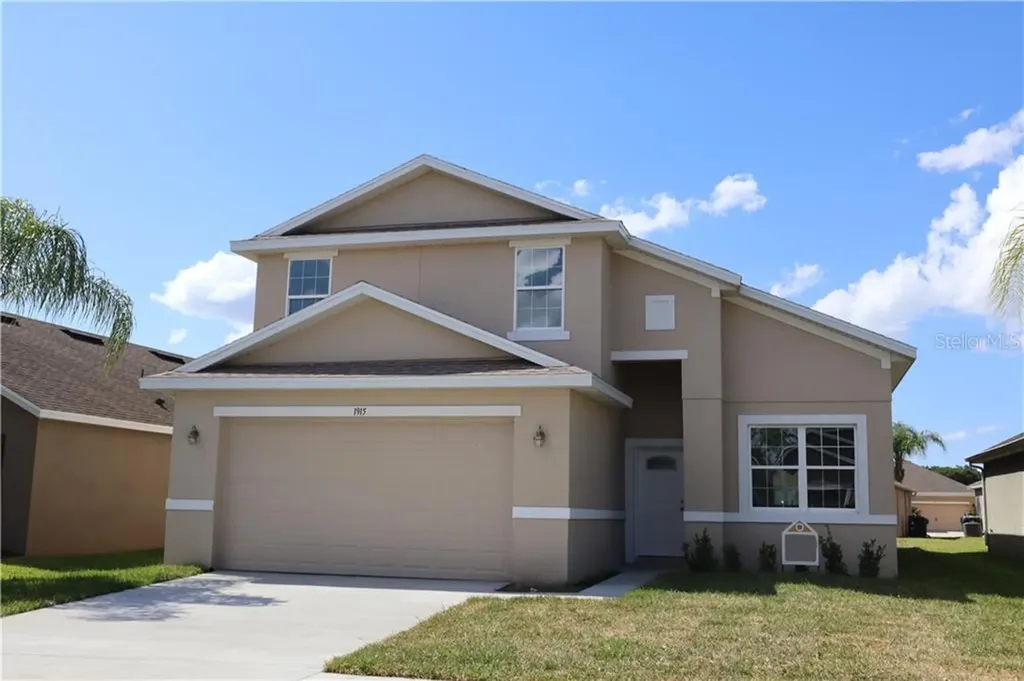 1915 Commander Way Kissimmee FL 34746