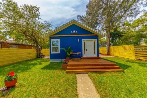 2101 43rd Street S St Petersburg FL 33711