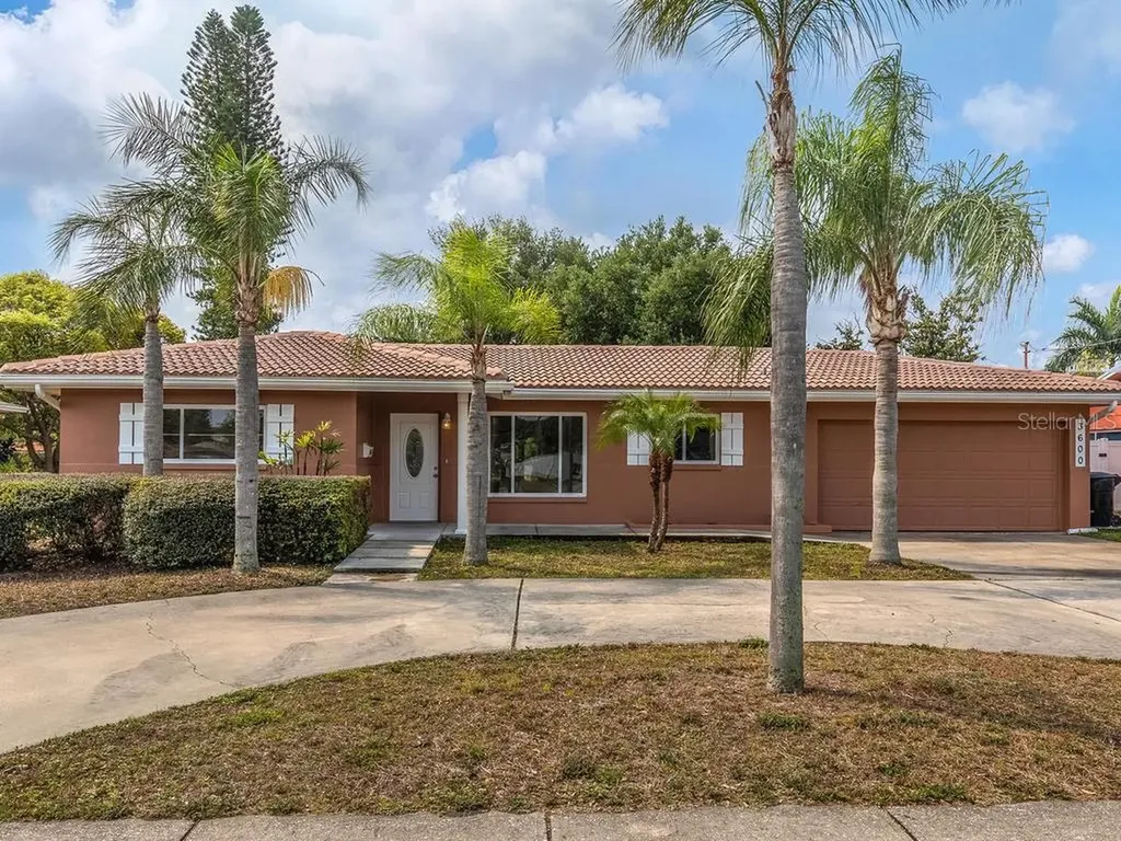 3600 22nd Avenue N St Petersburg FL 33713