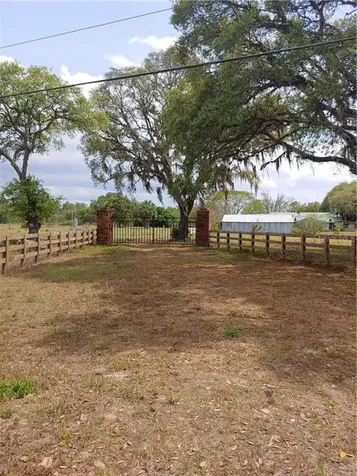 8255 Rose Terrace Lake Wales FL 33898
