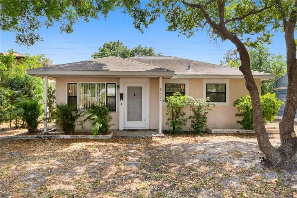 5232 5th Avenue N St Petersburg FL 33710